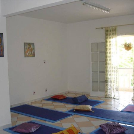 Sala Hatha yoga itú
